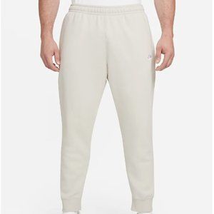 Nike Sportswear Club Fleece Joggers (Light Bone)